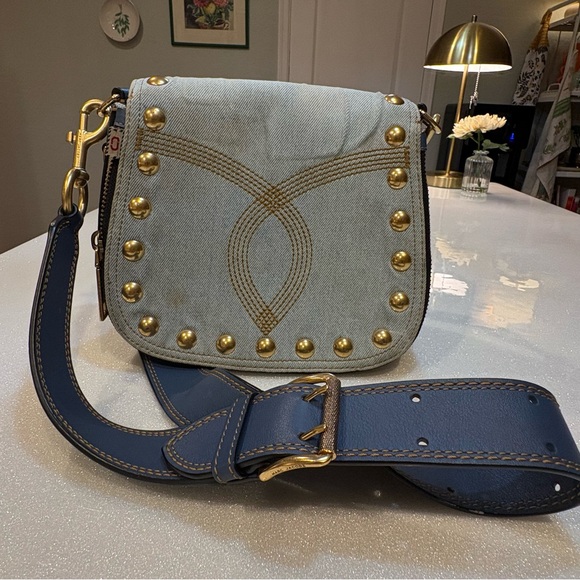Marc Jacobs Purse Denim Blue Leather Crossbody Saddle Bag Gold Accents - Picture 1 of 15
